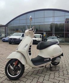 VESPA GTS 300 Super GTS 300 HPE SUOER ABS