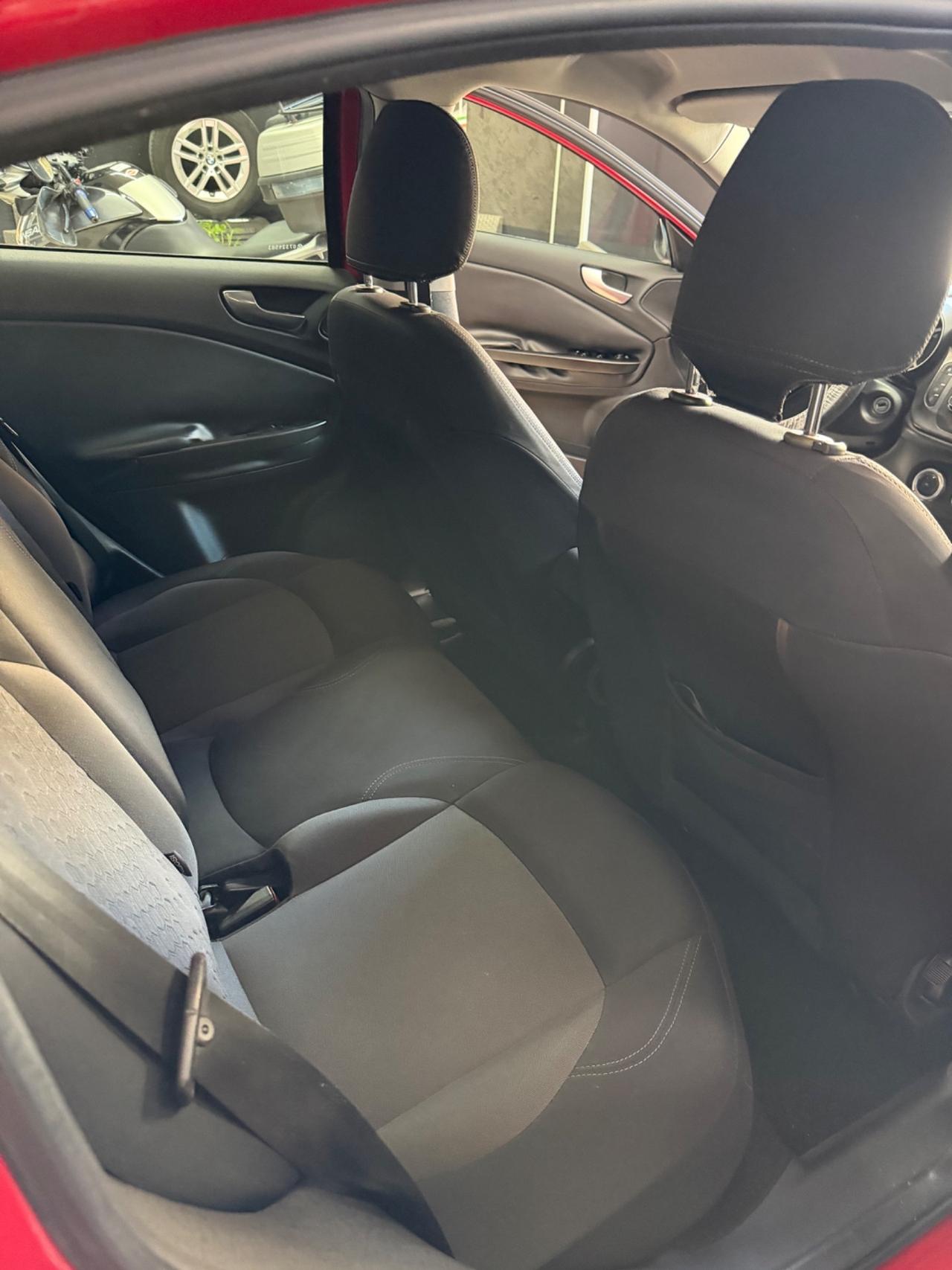 Alfa Romeo Giulietta 1.4 Turbo 120 CV GPL Distinctive