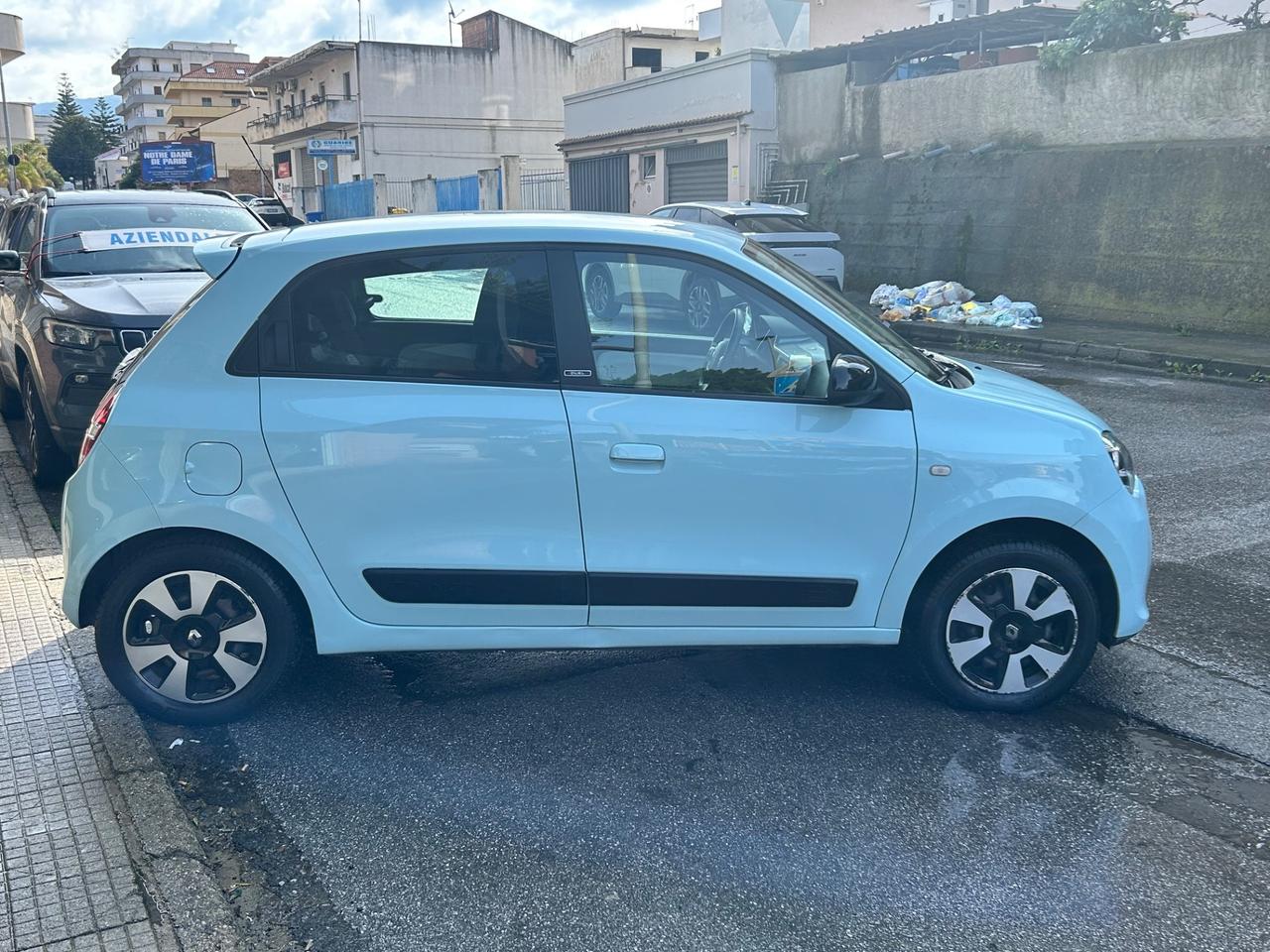 Renault Twingo SCe EDC La Parisienne