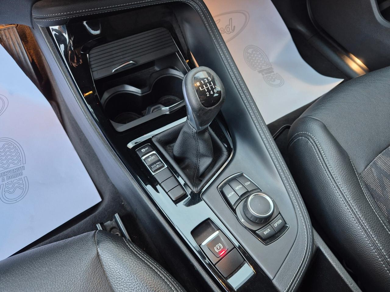 Bmw X1 sDrive18d xLine LED PELLE 18