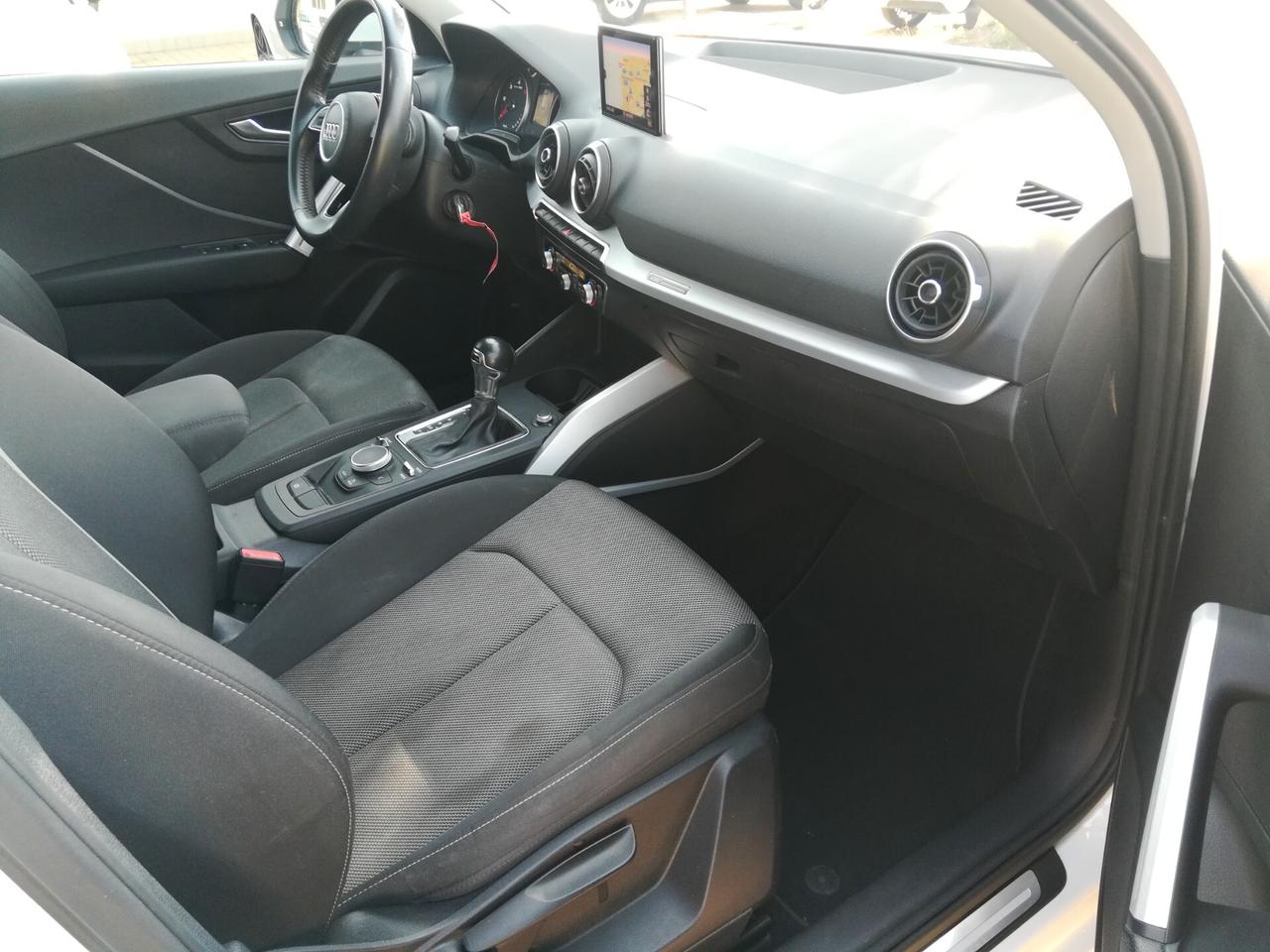 AUDI - Q2 - 30 TDI S tronic Admired - FINANZIABILE - PERMUTE