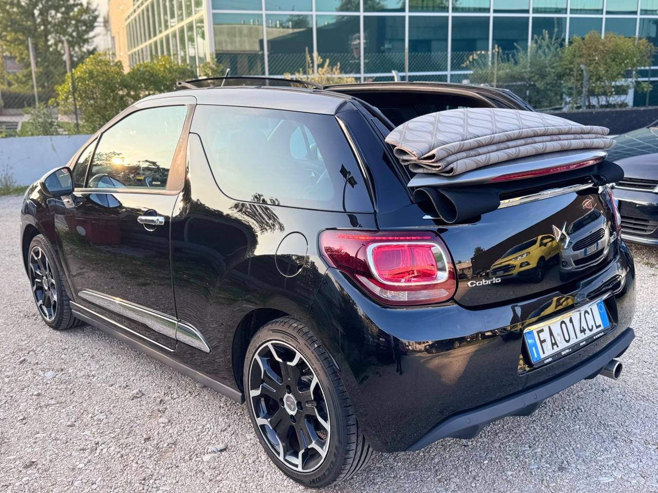 DS3 Cabrio 1.6 Diesel 100cv Neopatentati 2015 Euro 6
