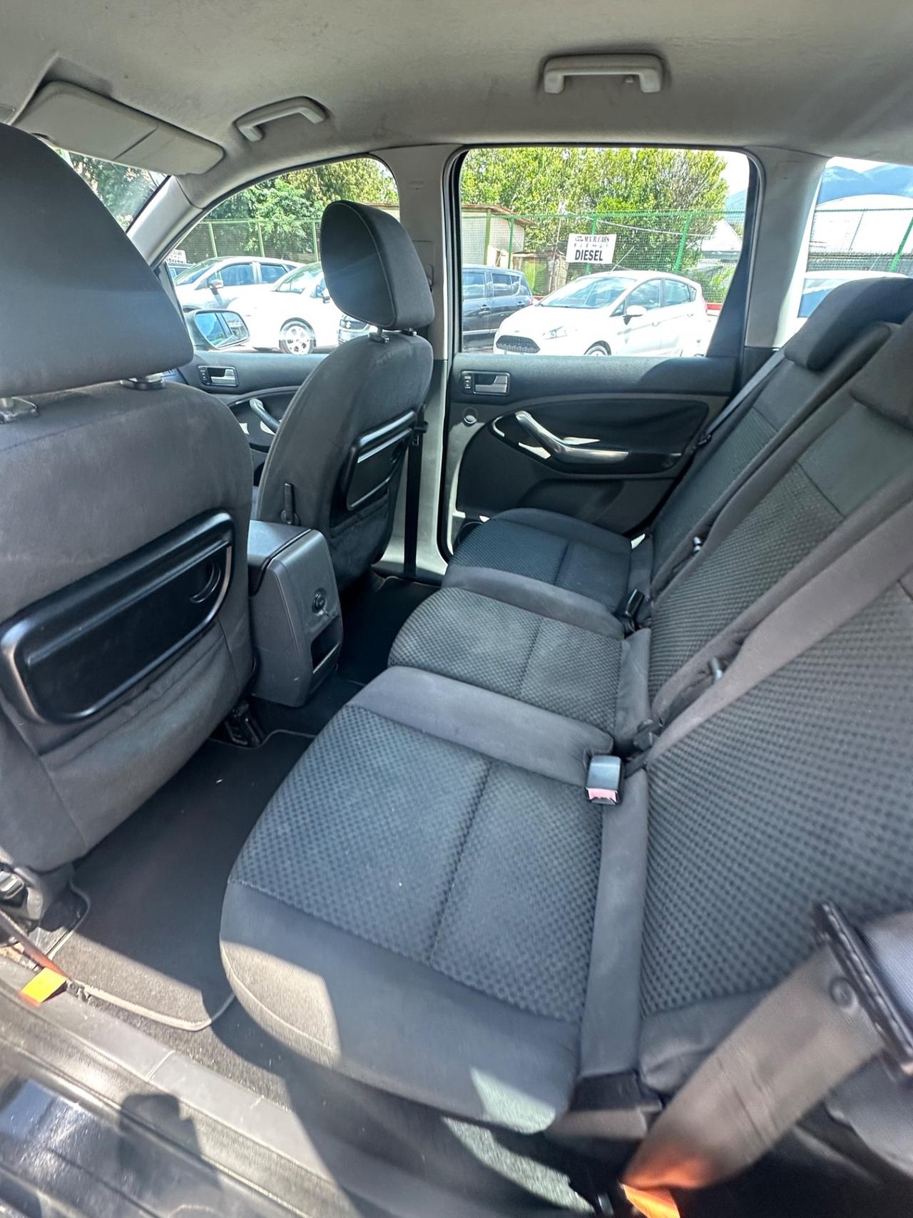 Ford C-Max Focus 1.6 TDCi (90CV) Titanium