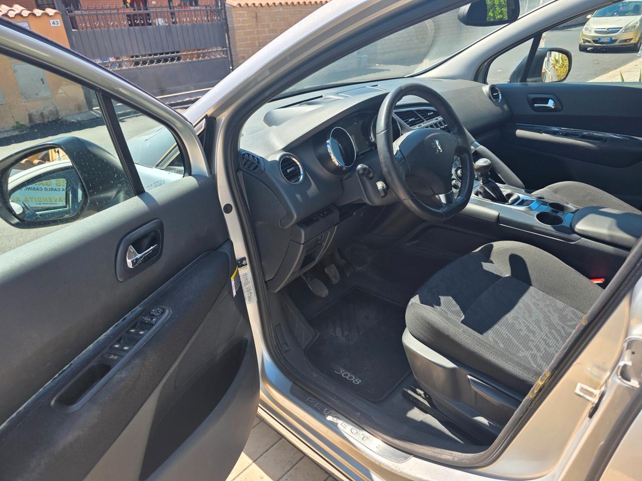 Peugeot 3008 1.6 THP 156CV Outdoor