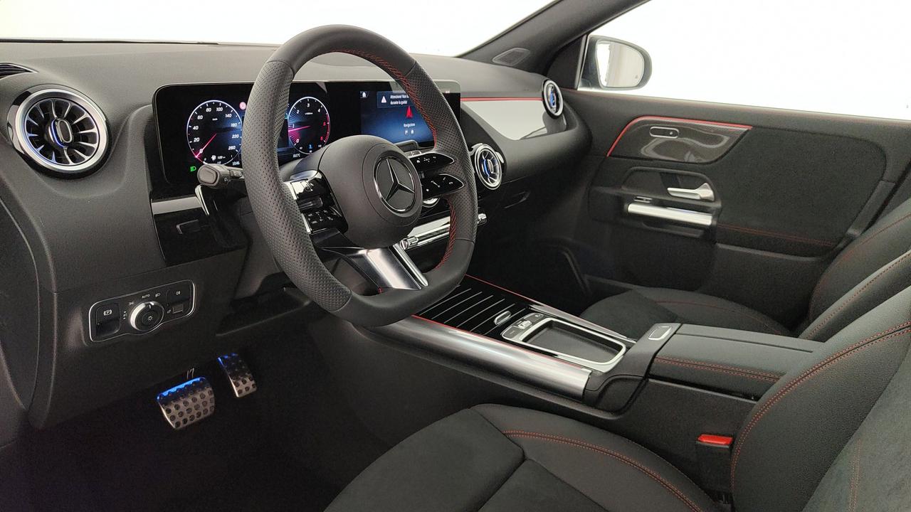 Mercedes-Benz GLA 200 d Automatic 4MATIC