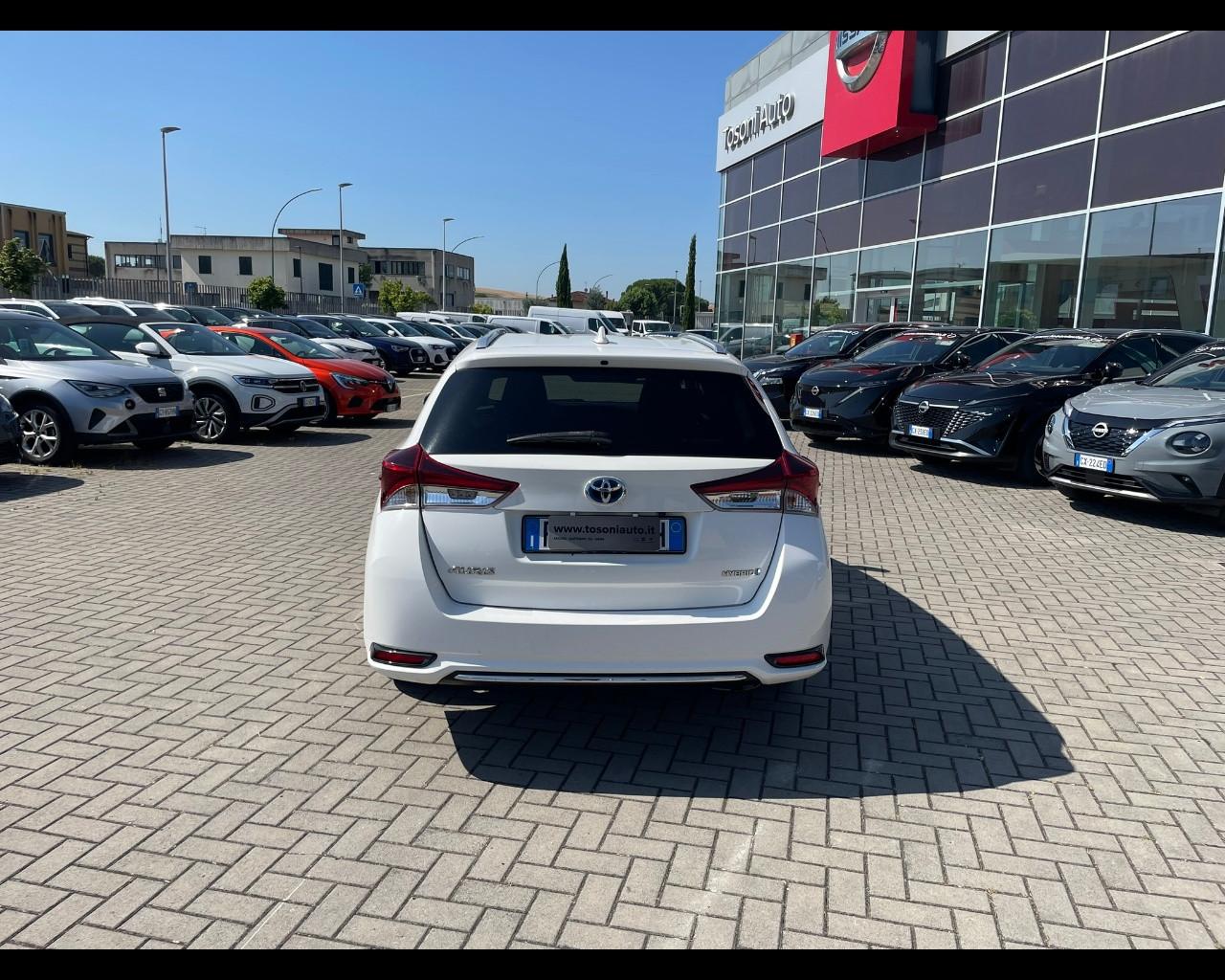 TOYOTA Auris Touring Sports 1.8h Lounge cvt my17