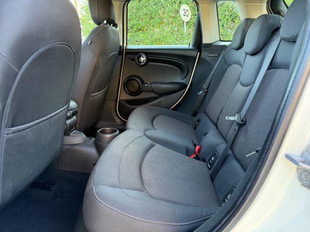 MINI Cooper D 1.5 Cooper D 5 porte
