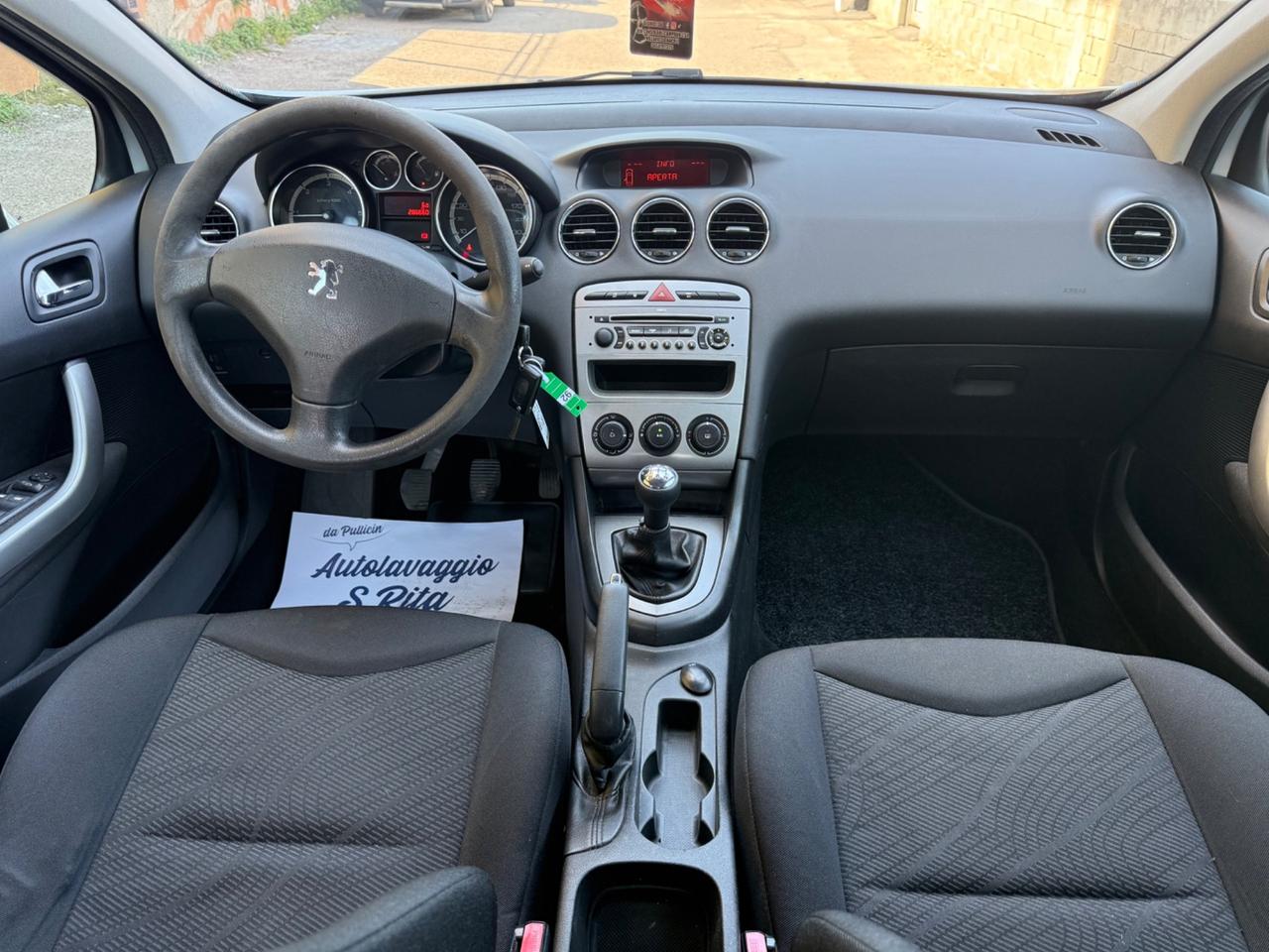 Peugeot 308 1.6 HDi 90CV 5p. Tecno