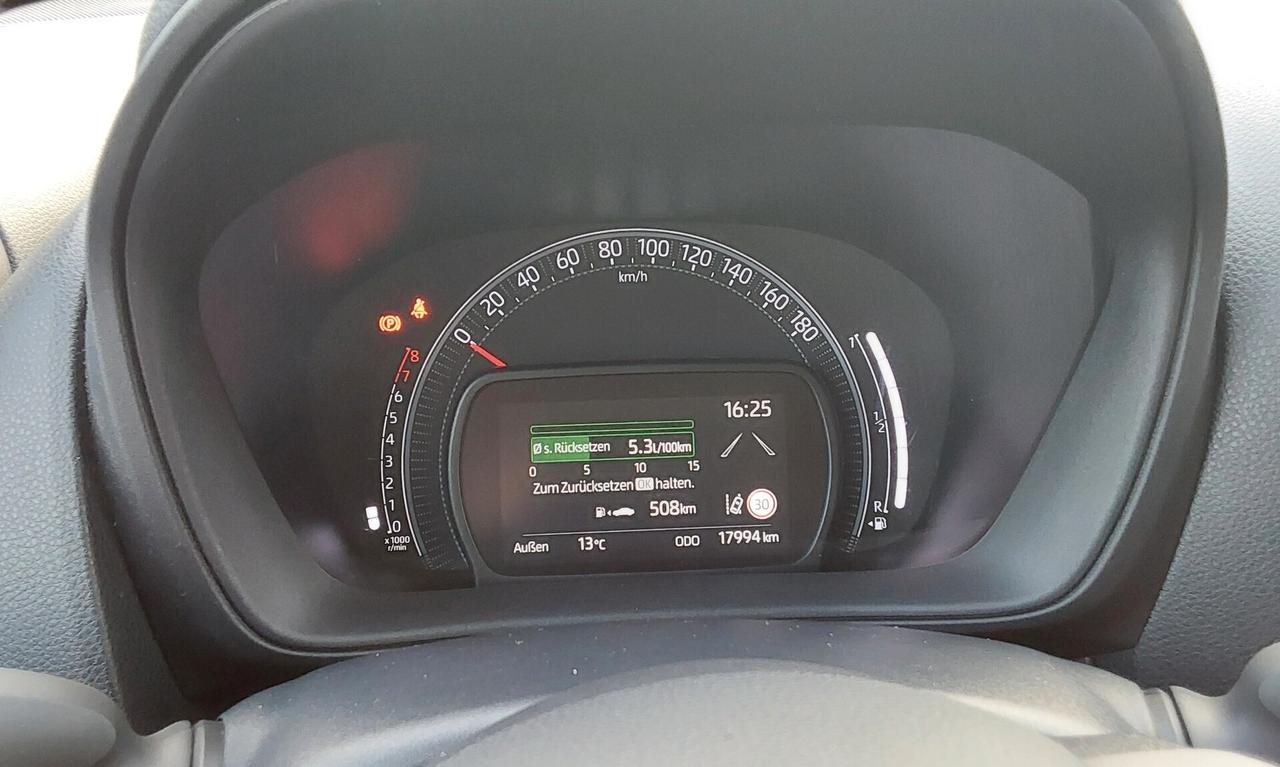 Toyota Aygo X 1.0 VVT-i Lounge