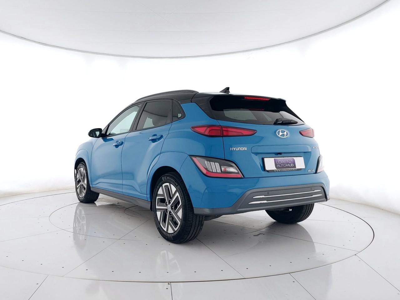 HYUNDAI Kona 64 kWh EV Xclass FULL LED+ACC+HEAD-UP+CAMERA+APP CONNECT