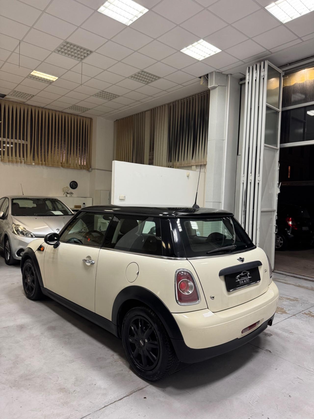Mini 1.6 16V One (55kW)