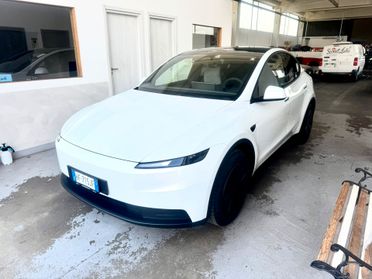 Tesla Model Y RWD Standard