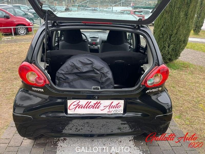 Toyota Aygo 1.0 gpl 68cv
