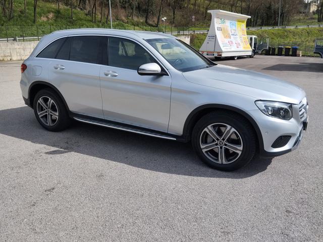 MERCEDES-BENZ GLC 220 Sport GLC 220 D