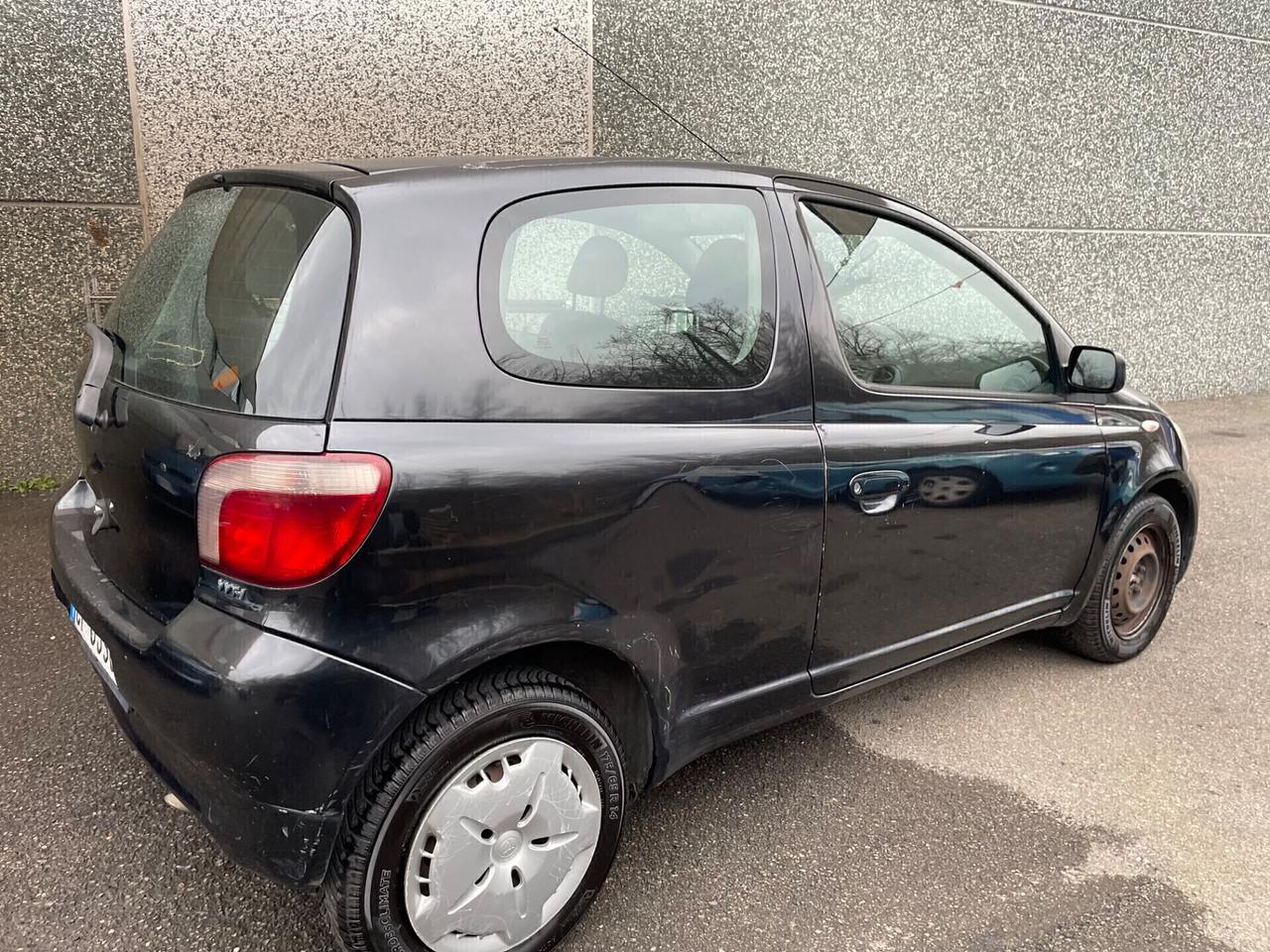 Toyota Yaris Verso 1.3i 16V cat Sol