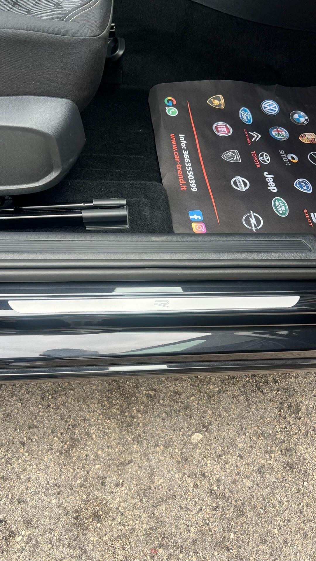 Volkswagen Taigo 1.0 TSI 115 CV R-Line Plus