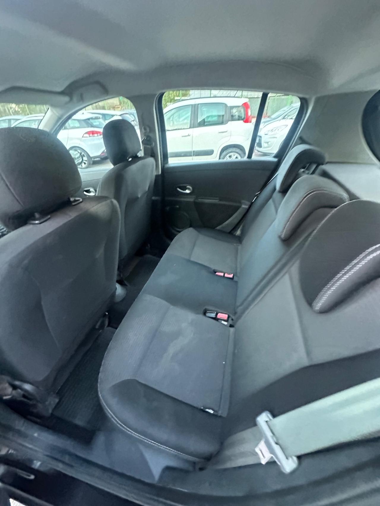 Renault Clio 1.2 16V 5 porte Live!