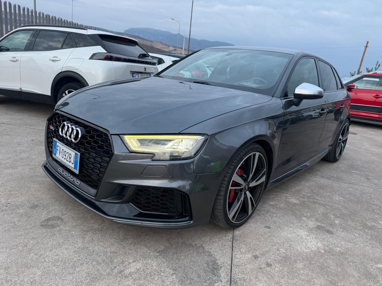 Audi A3 RS 3 Sedan TFSI quattro S tronic
