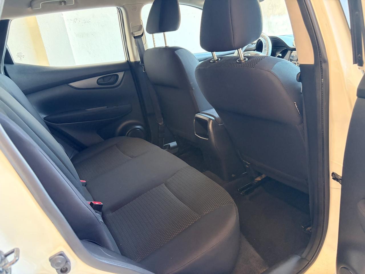 Nissan Qashqai 1.5 dCi Tekna - Accettiamo Permuta