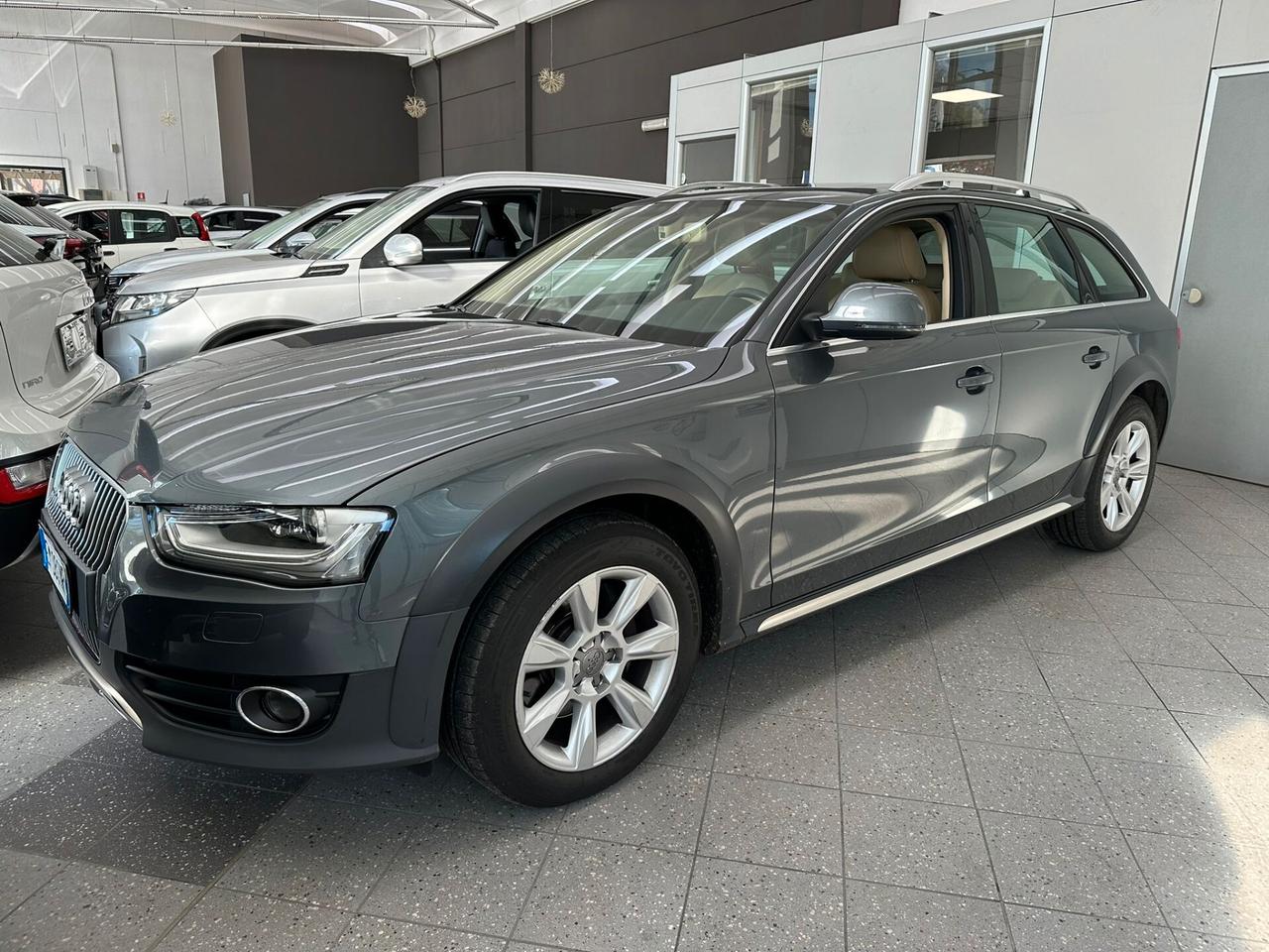 Audi A4 allroad 3.0 V6 TDI 245 CV S tronic Ambiente