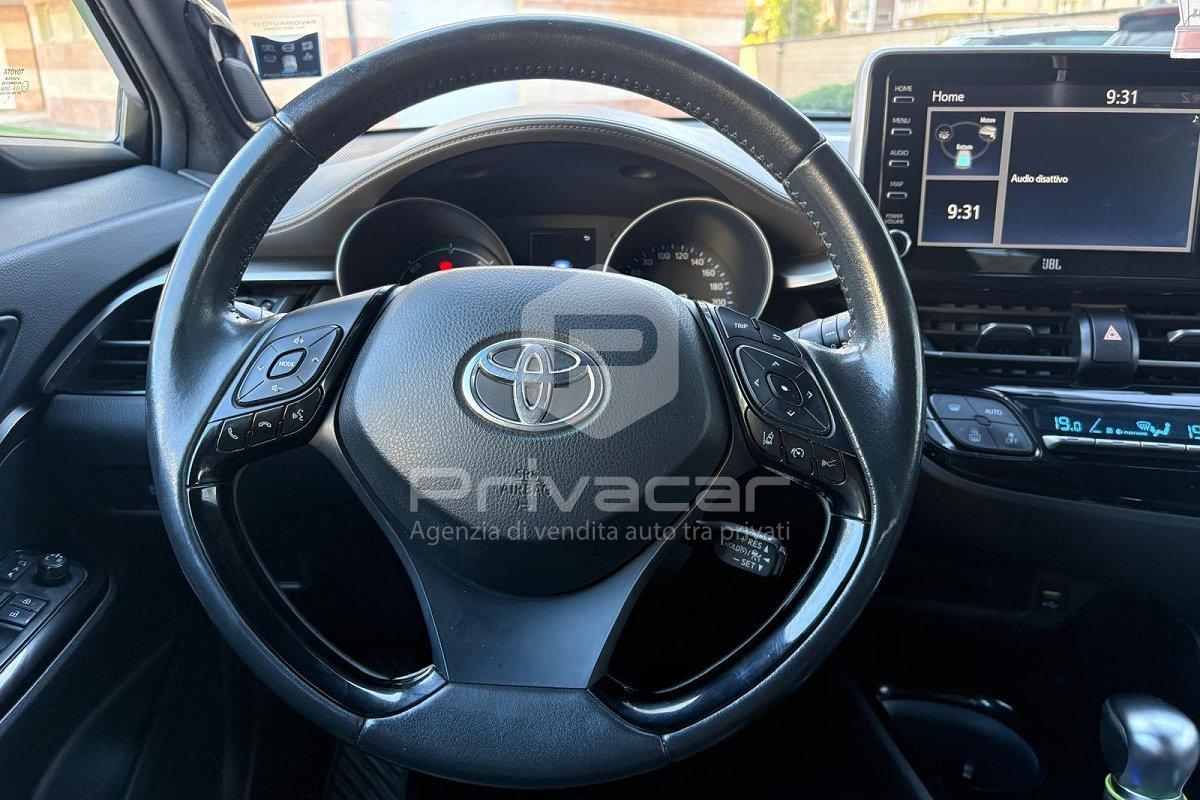 TOYOTA C-HR 1.8 Hybrid E-CVT Trend