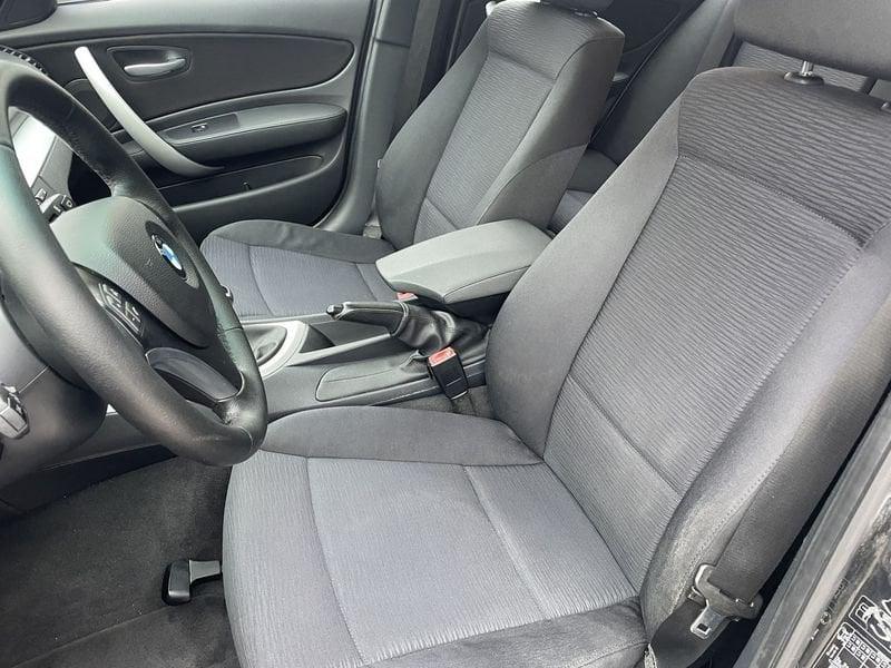 BMW Serie 1 116 eletta 5 porte IDONEA NEOPATENTATI