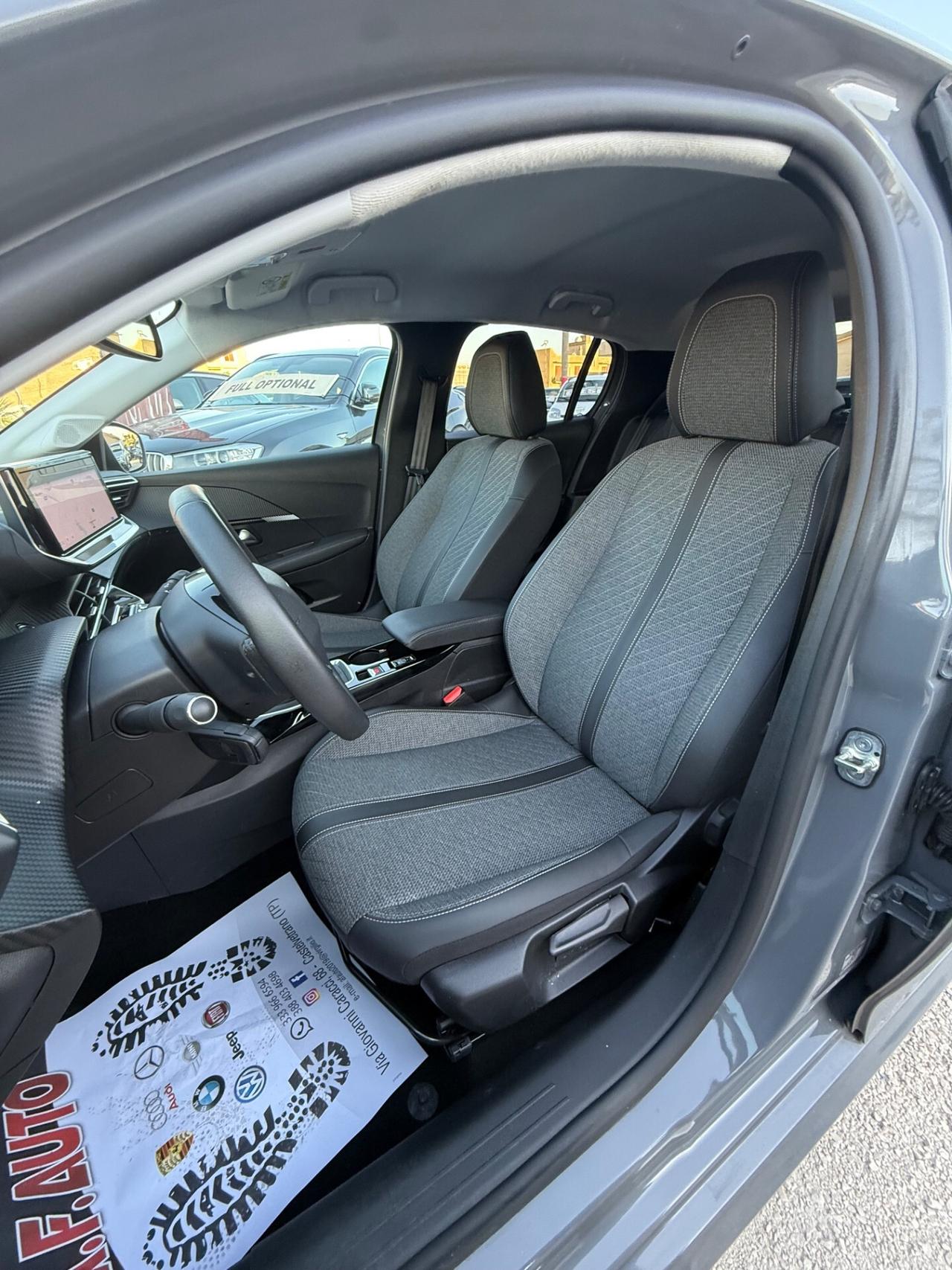 Peugeot 208 PureTech 100 Stop&Start 5 porte Allure