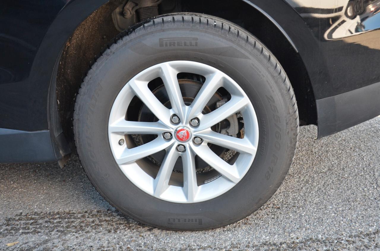 Jaguar F-Pace 2.0 D 180 CV AWD aut. Prestige