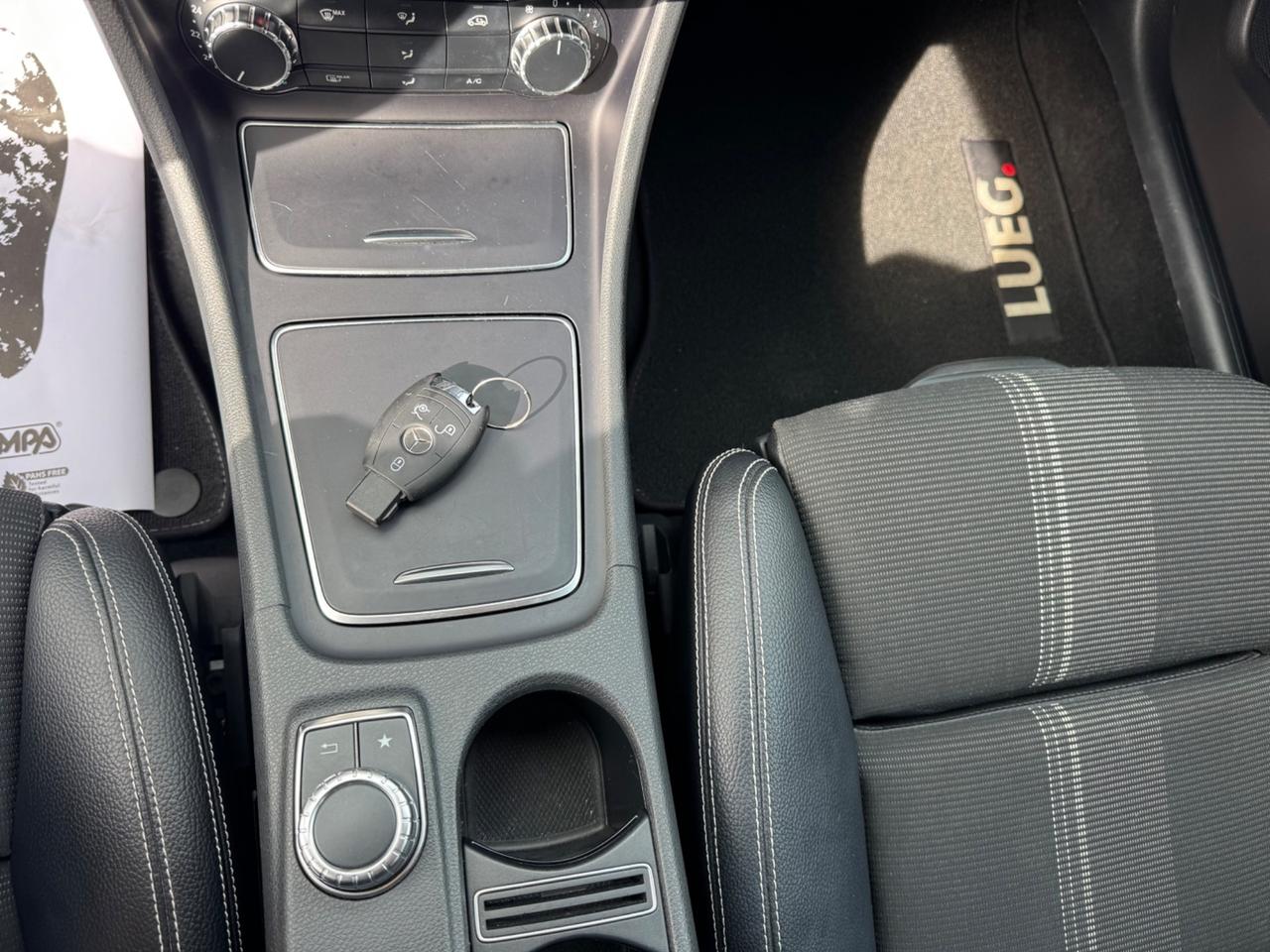 Mercedes-benz GLA 200 d Automatic Sport