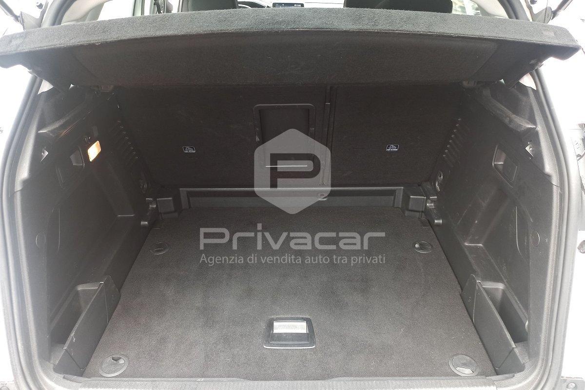 PEUGEOT 3008 BlueHDi 130 S&S EAT8 Business