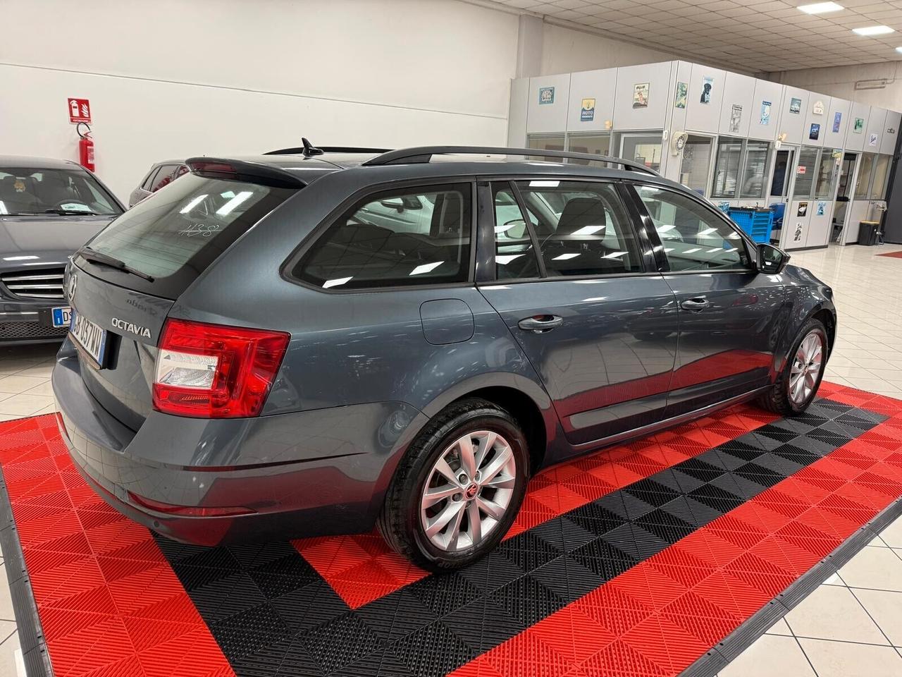 Skoda Octavia 1.6 TDI SCR 115 CV Wagon Executive