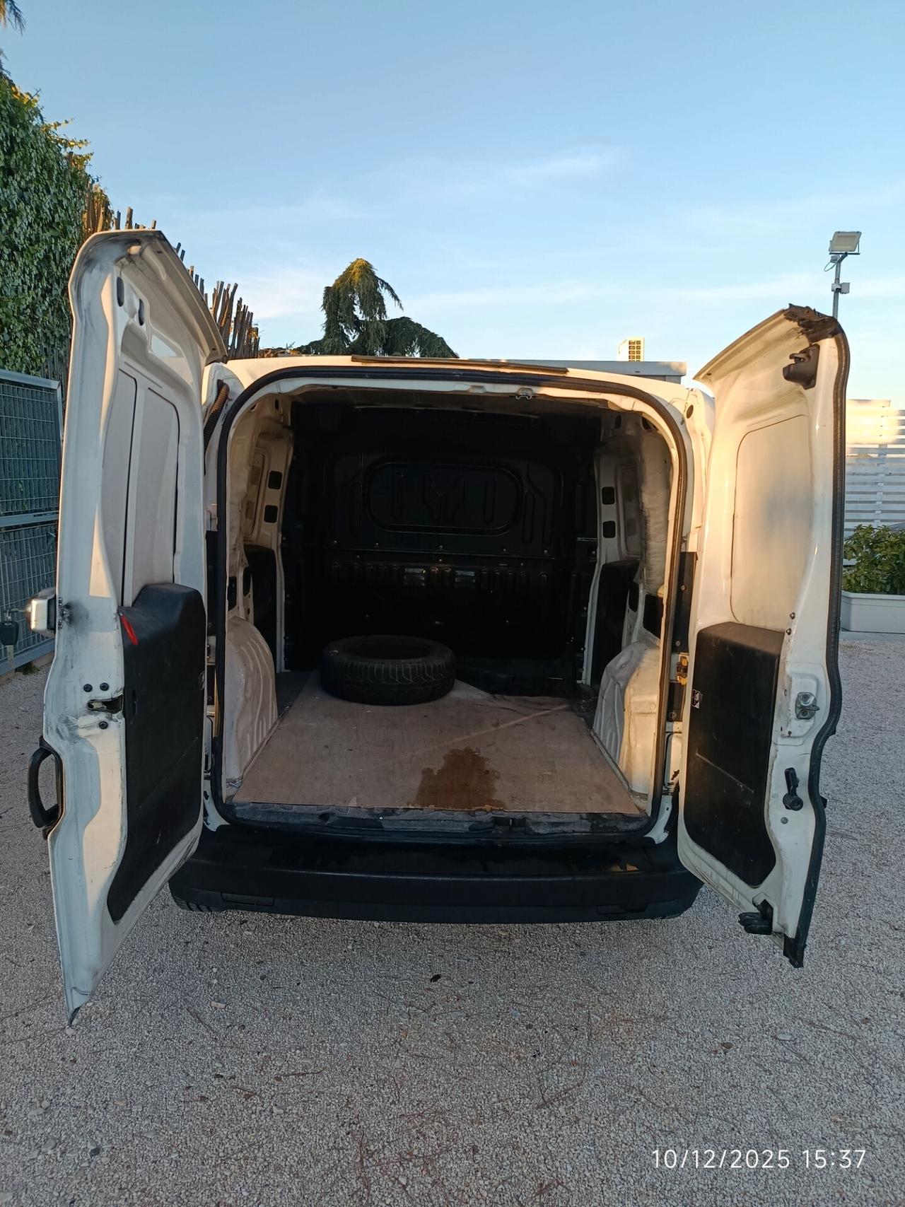 Opel Combo 1.3 CDTi 90CV PL-TN Blitz N1