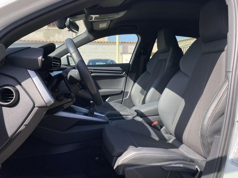 Audi A3 SPB S Line interno ed esterno 2.0 TDI 150CV s-tronic 35