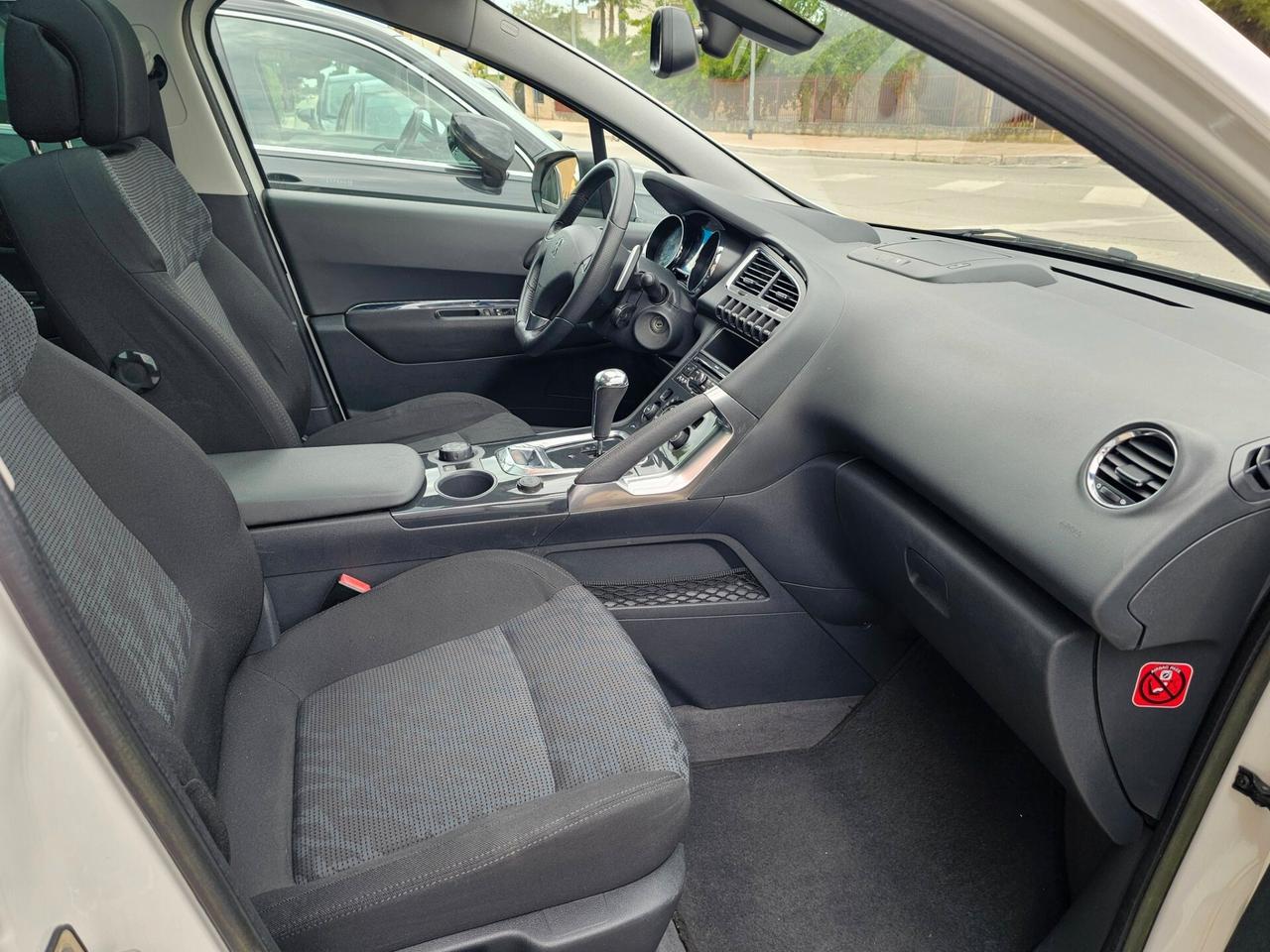 PEUGEOT 3008 1.6 HDI 112CV ACCESS PREMIUM AUTO