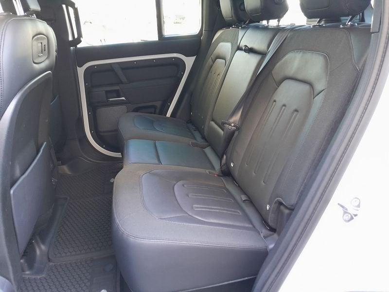 Land Rover Defender 2.0 SD4 240 110 S AWD auto