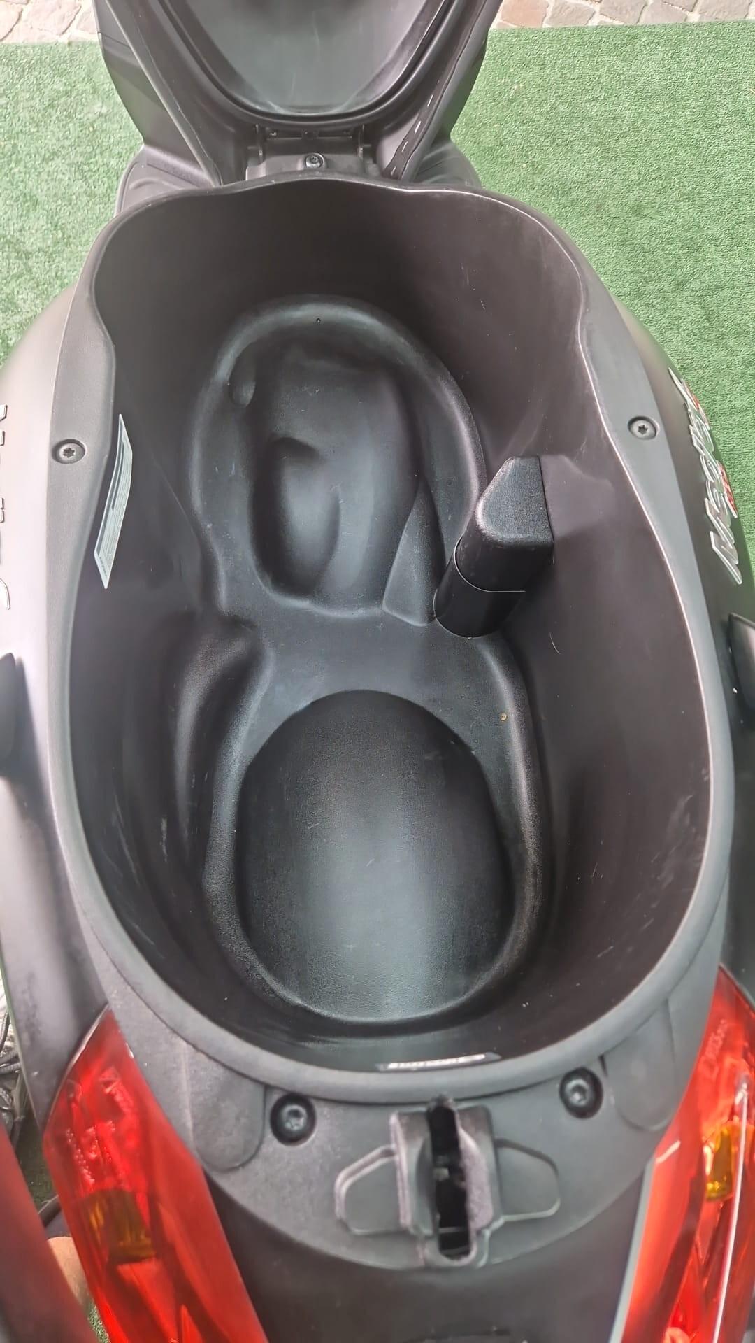 Piaggio Medley 125