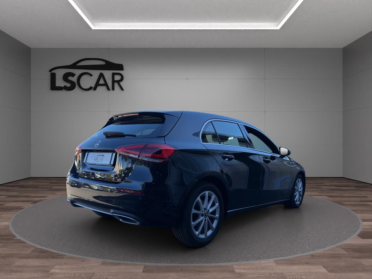 Mercedes A 180 D Sport - Promo Finanziamento - Automatica - MBUX - Garanzia