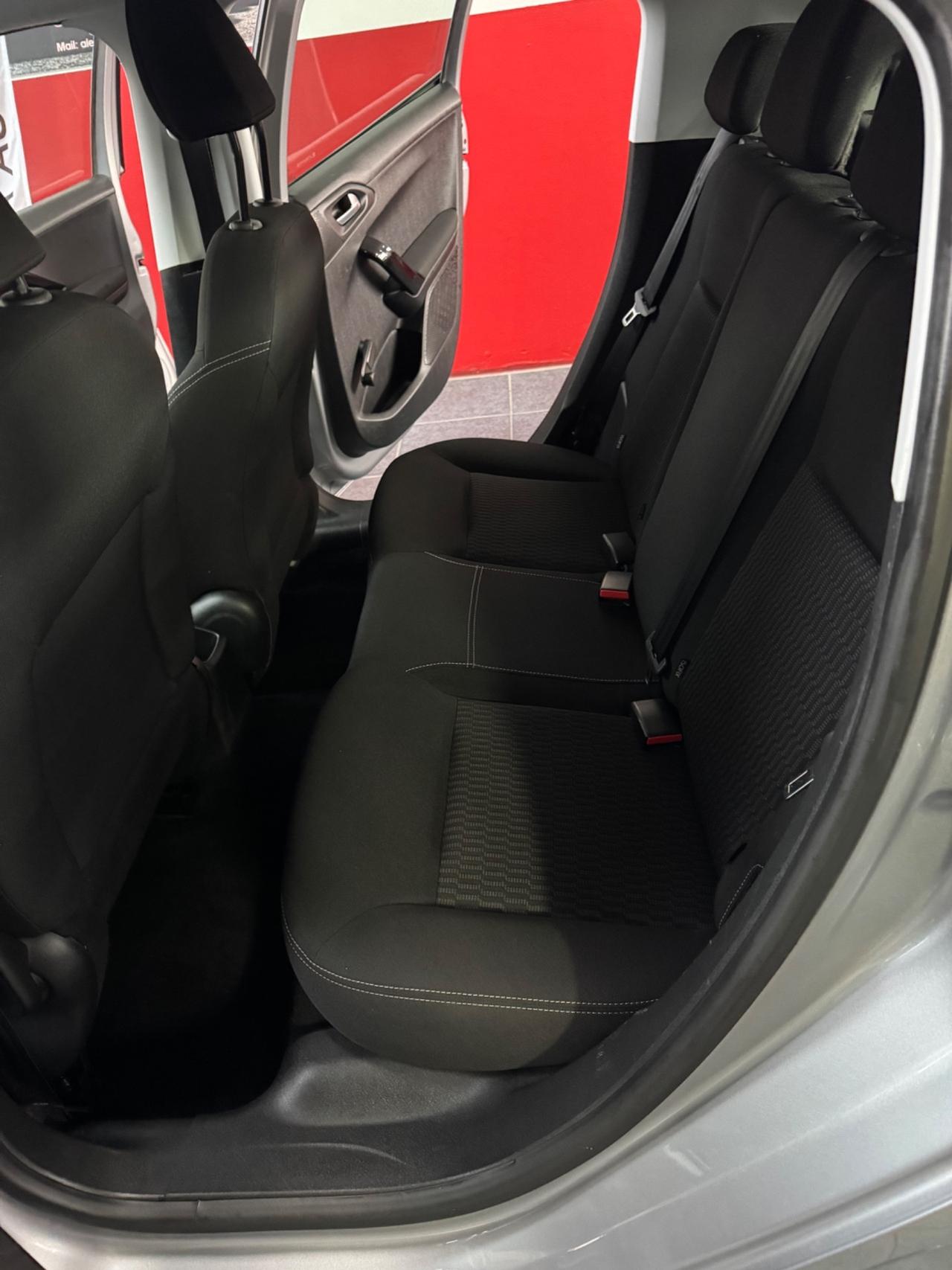 Peugeot 208 PureTech 82 5 porte Allure