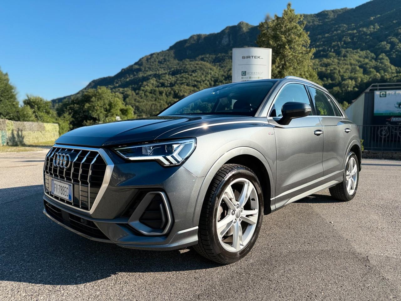 Audi Q3 40 TDI quattro S-Line S-tronic 190cv