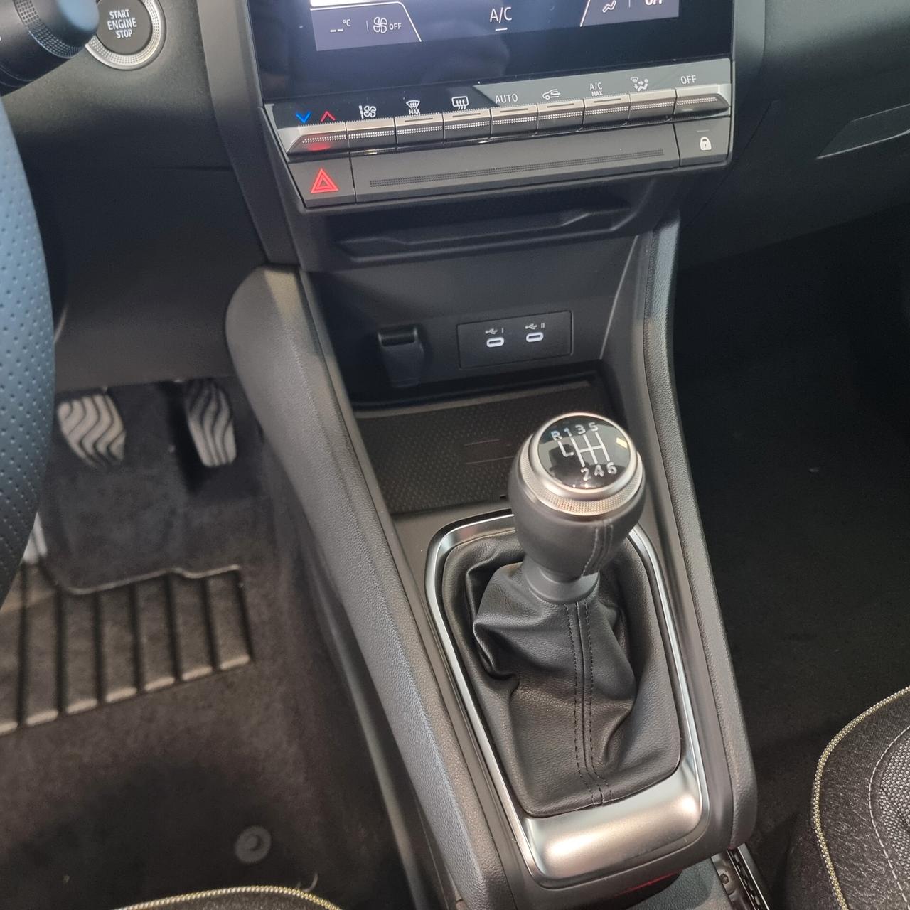 Renault Captur TECHNO 1.2 ECO-G 120cv BZ/GPL