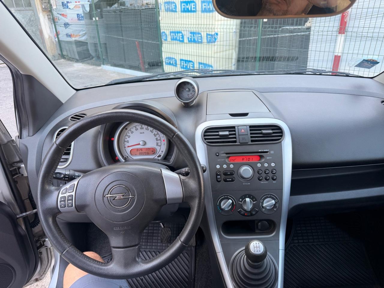 OPEL AGILA 1.0 NEOPATENTATI KM 88 MILA !!