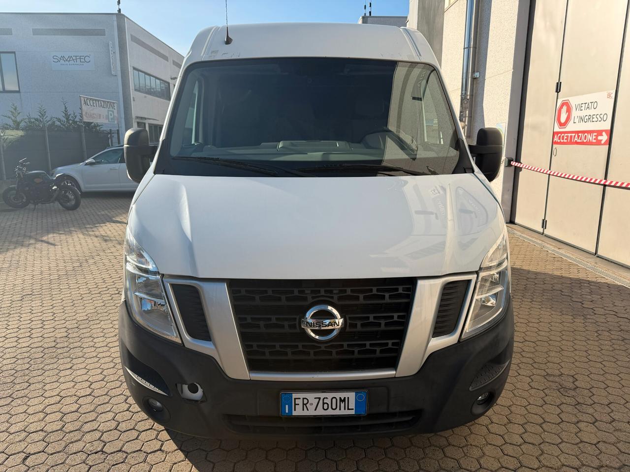 Nissan NV400 35 2.3 dCi PL-TA Furgone