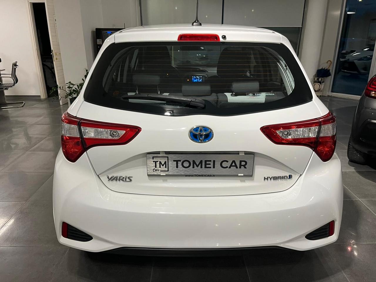 Toyota Yaris 1.5 Hybrid 5 porte Business