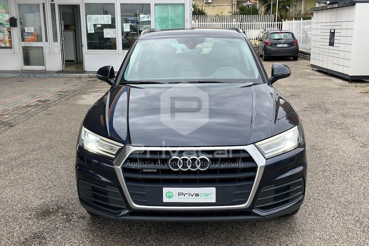 AUDI Q5 2.0 TDI quattro S tronic Business