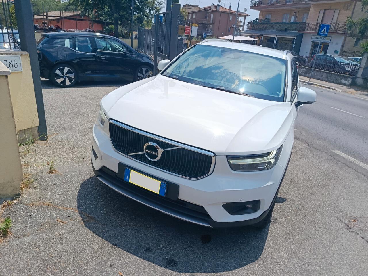 Volvo XC40 D4 AWD Geartronic Business
