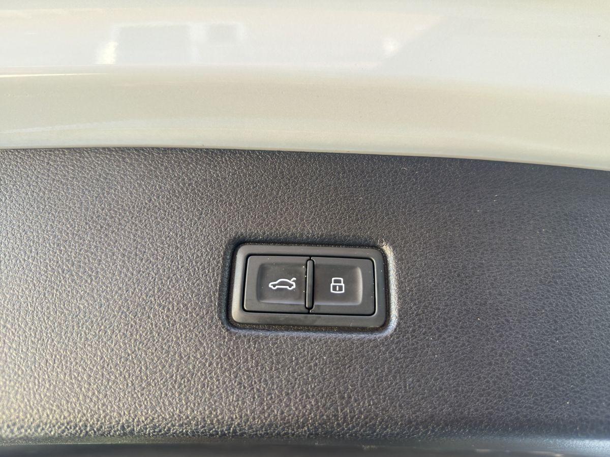 AUDI - Q5 Sportback - Q5 SPB 40 2.0 TDI 204 CVquattro S tr. S line plus TETTO