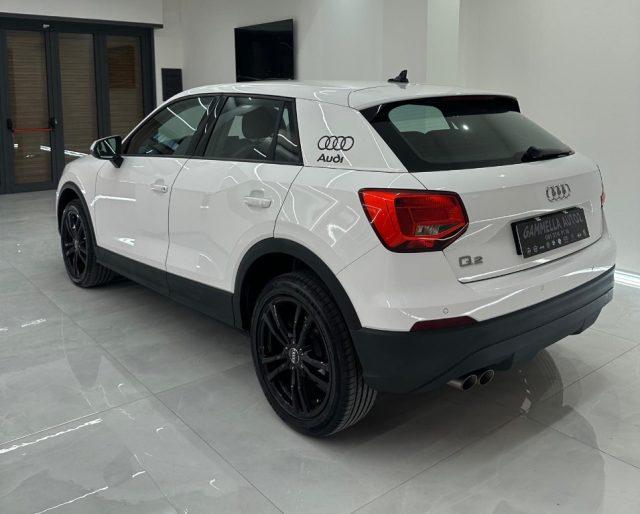 AUDI Q2 35 TDI S tronic Business