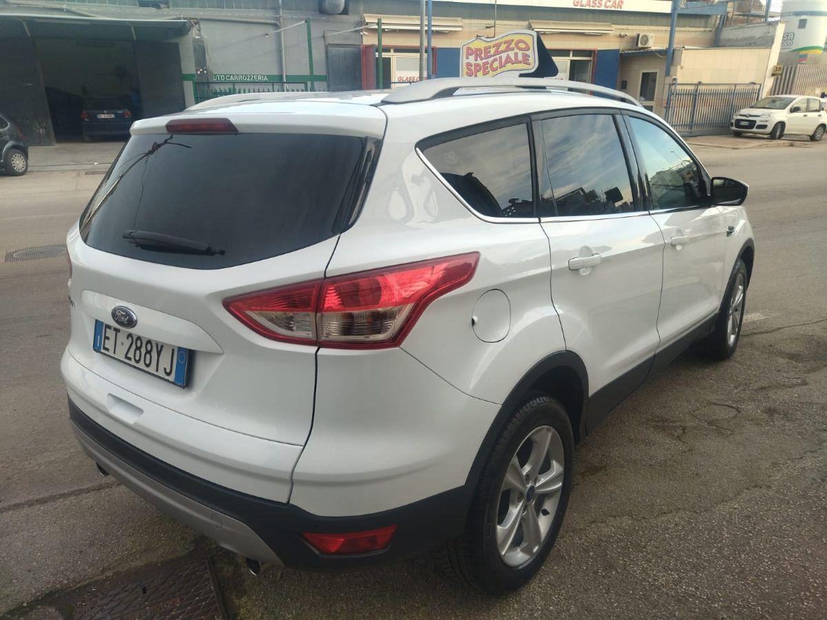 FORD Kuga 2.0 TDCI 140 CV 2WD Titanium - 2014