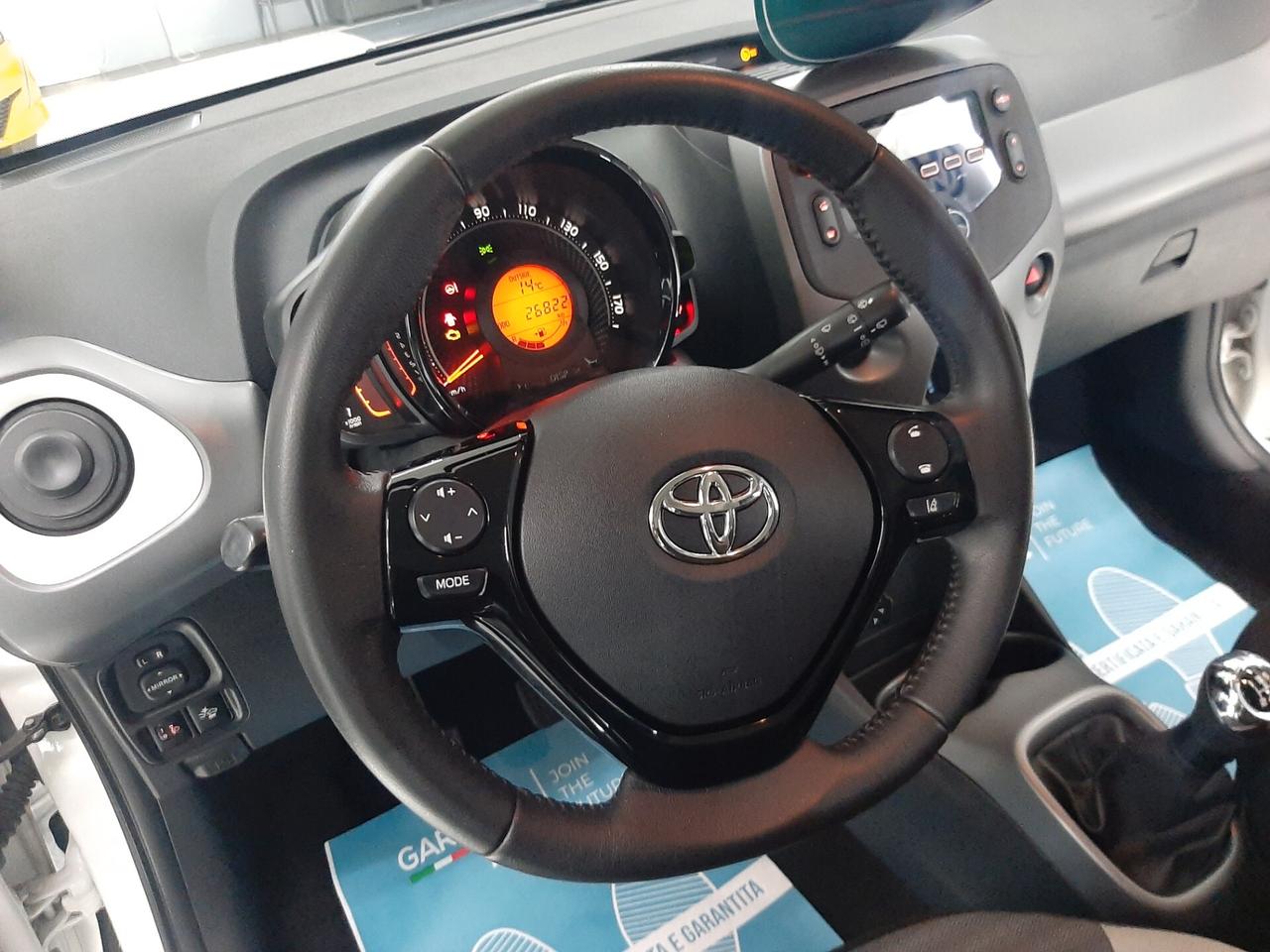 Toyota Aygo 1.0 VVT-i 69 CV 5 porte x-business