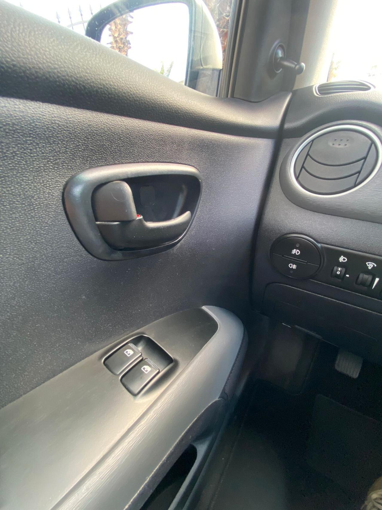 Hyundai i10 1.1 benzina GPL Active 5porte